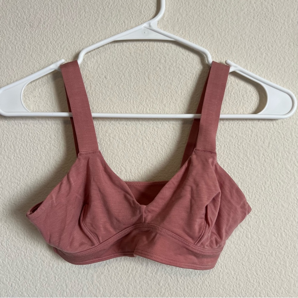 Parade Hot Honey Triangle Brallete NWT